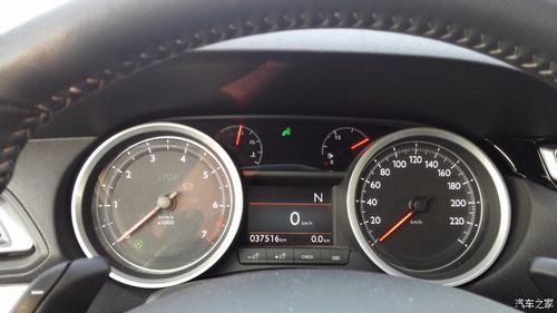 加满油油表指针不到顶