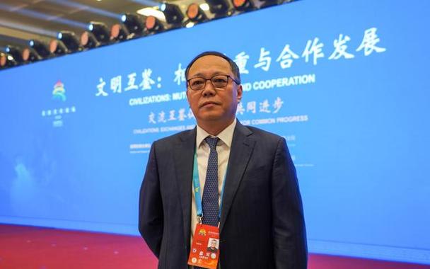中影集团董事长