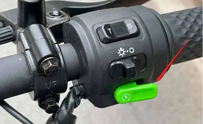 电瓶车p档怎么开
